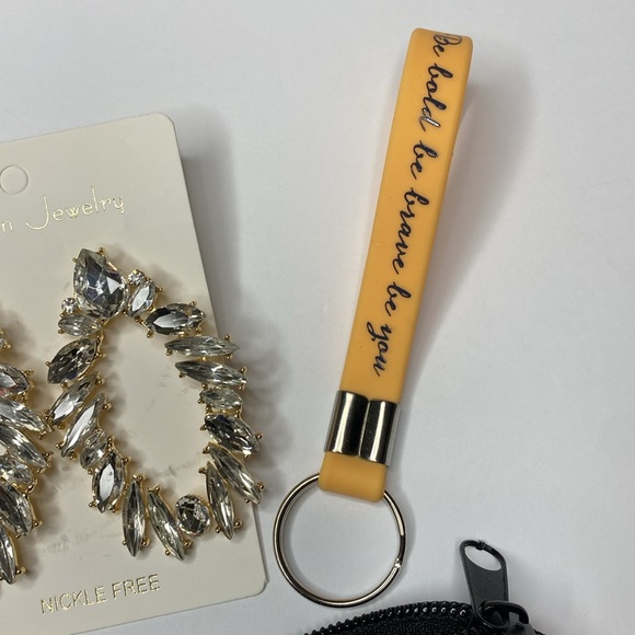 LAST ACT! Fashion Geometric Alloy Diamond-Encrusted  Earrings & More Bundle - Picture 8 of 11